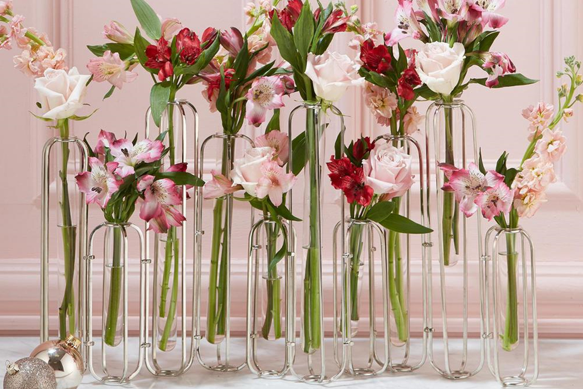 Factors To Consider When Buying Glass Hinged Flower Vases